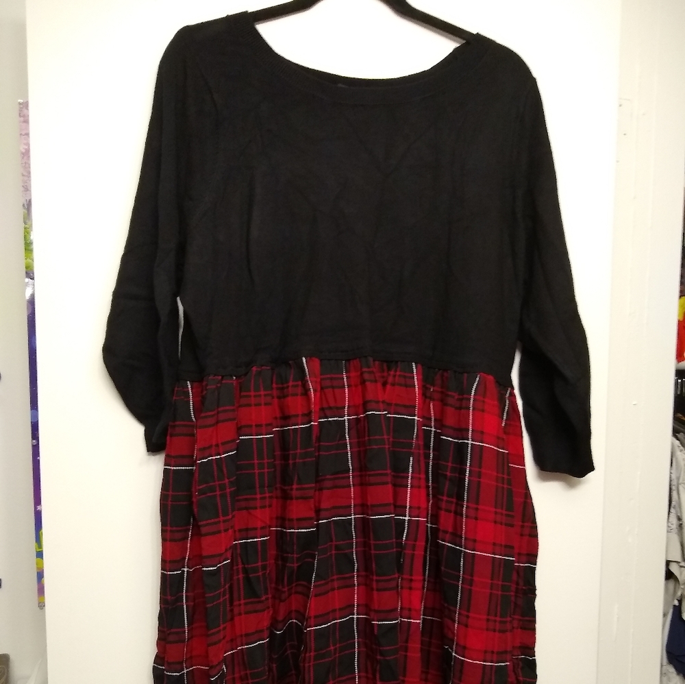 Torrid Size 2 Black and Red Plaid Sweater Dress